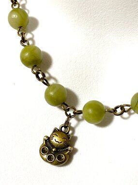 Genuine Fern Green Serpentine Short Necklace, Gemstone & Bronze Fortune Cat
